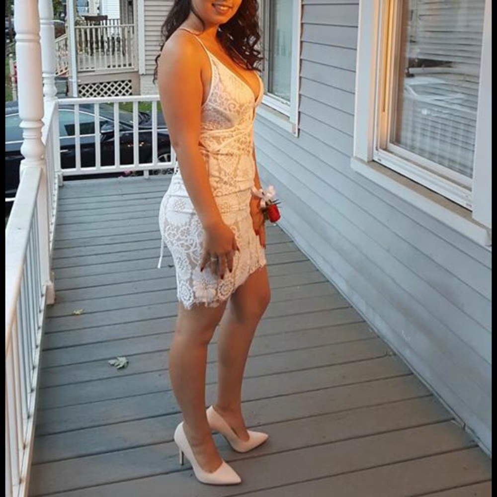 Cute white lace dress!!